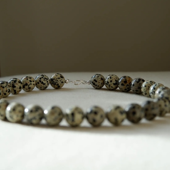 BN Freckled Dalmatian Jasper Beaded Necklace - Picture 3 of 5